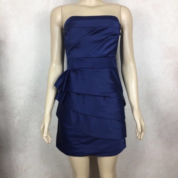 Formal satin Cocktail dress by max and cleo - Picture 2 of 10